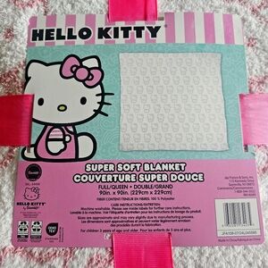Hello Kitty - Super Soft Blanket